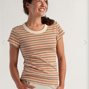Title nine headlands ribbed ribbed tee blue white pink stripe M